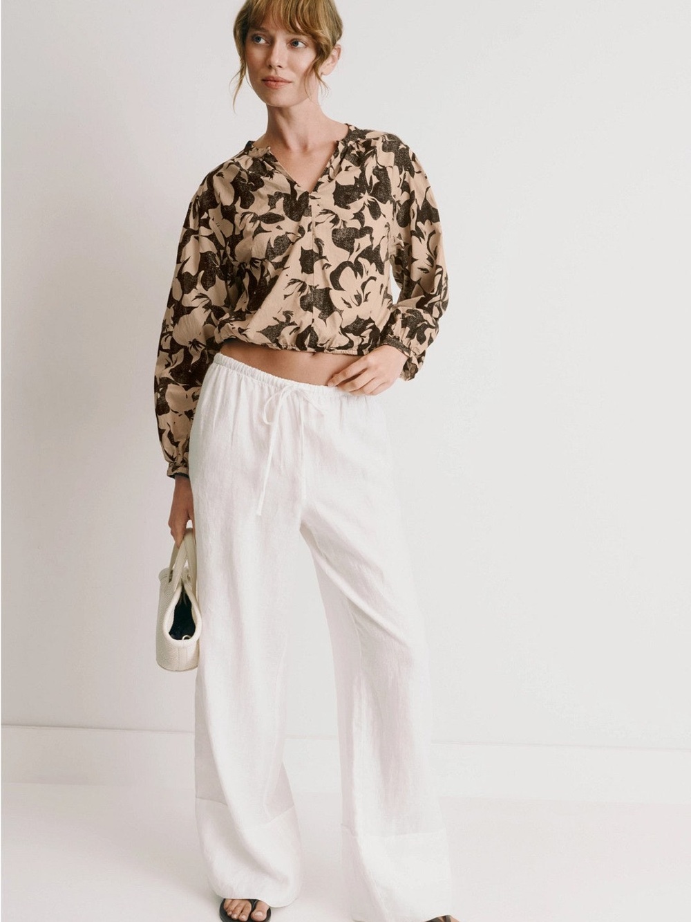 Ellen Tracy Balloon Sleeve Cropped Top